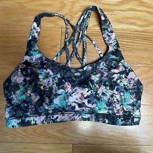Lululemon sports bra sz 6
